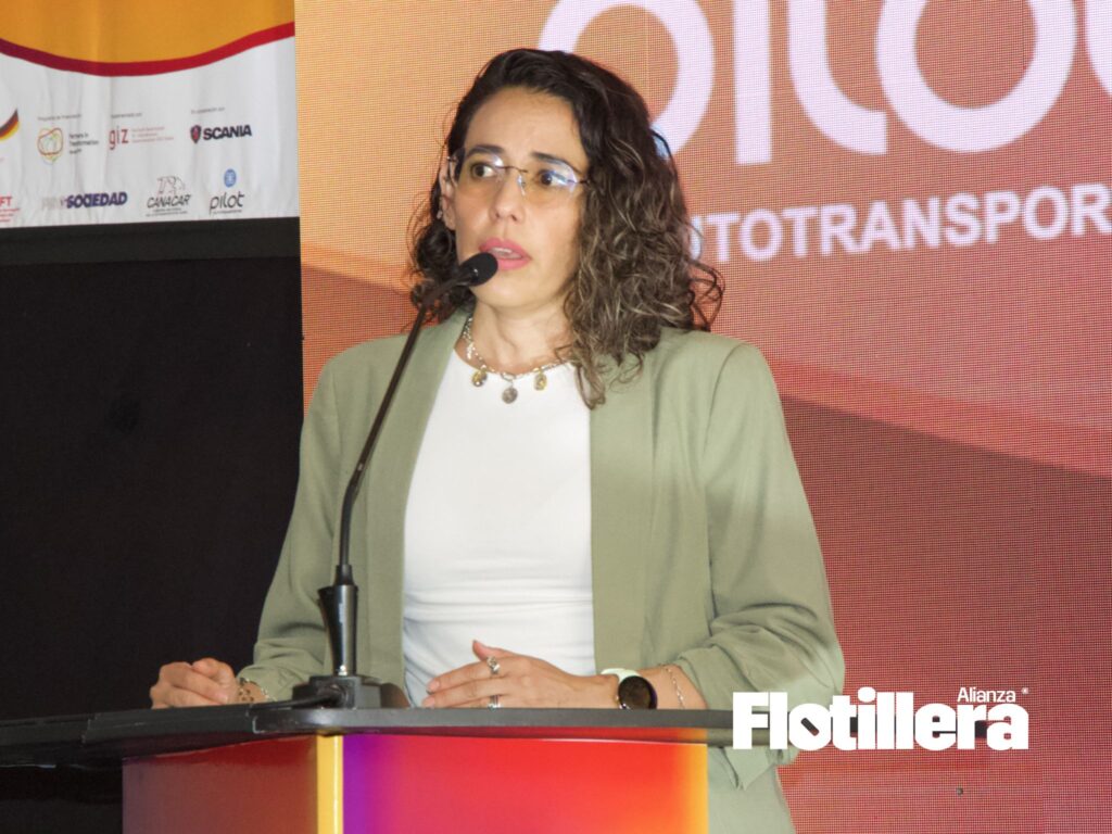 Alejandra Montaño Torres, Directora General de Autotransportes Pilot