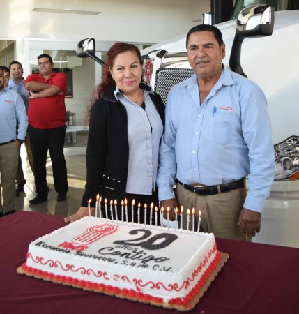 Kenworth Sinaloense celebra 20 años éxitos - Revista Alianza Flotillera